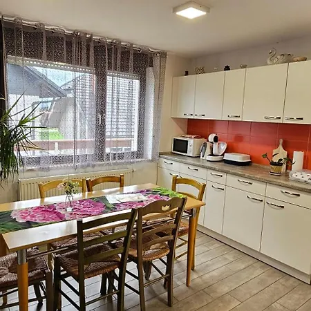 Apartma Ajja Apartamento