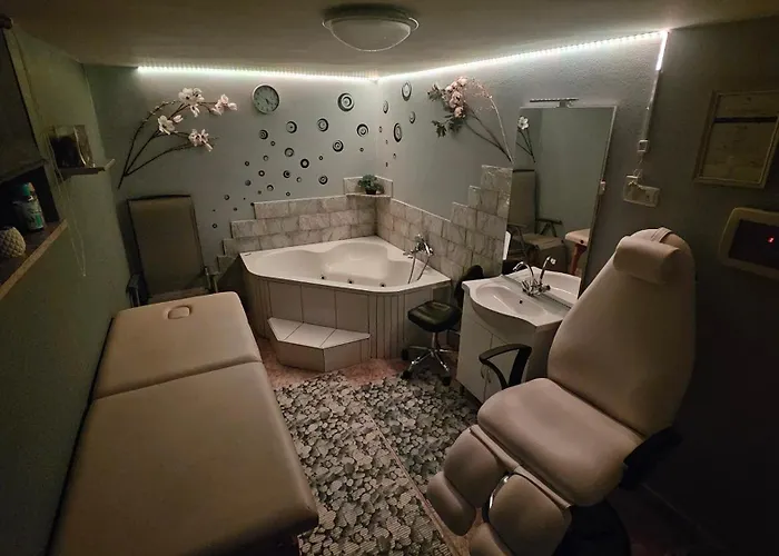 Apartma Ajja דירה